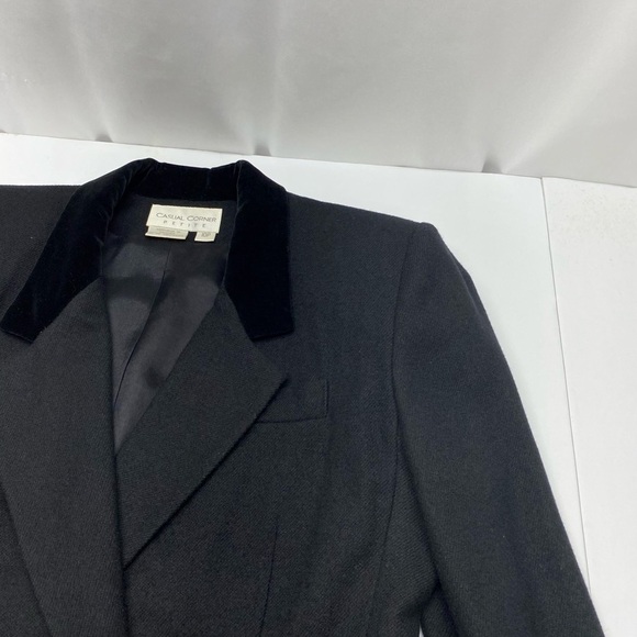 Casual Corner VNT Black Double-Breasted Blazer W 10P Velvet Collar Lined Pockets - Picture 7 of 15